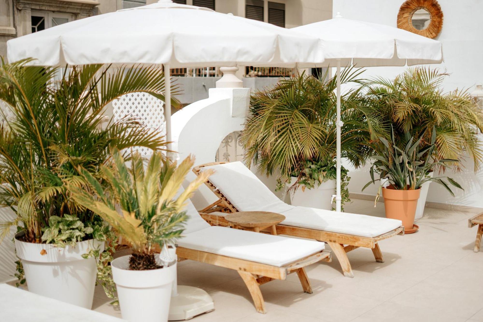 Emblemático F24-only Adults Hotel *